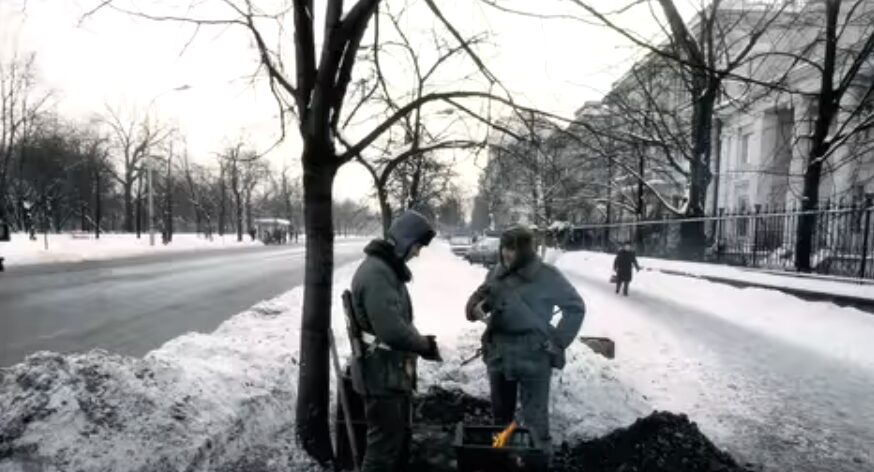Ikona polskiej fotografii – Chris Niedenthal. Wywiad przy okazji „Tożsamości na widoku”