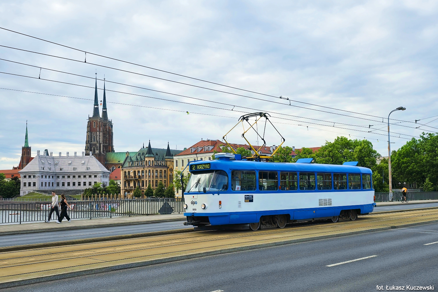 Zabytkowe tramwaje i autobusy wracają na ulice Wrocławia