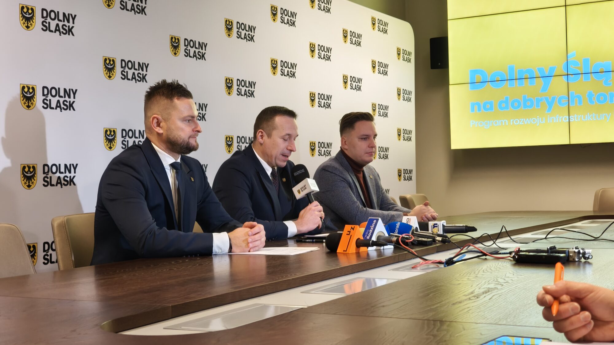 Rekordowe miliardy na tory! Samorząd województwa zaprezentował program „Dolny Śląsk na dobrych torach”