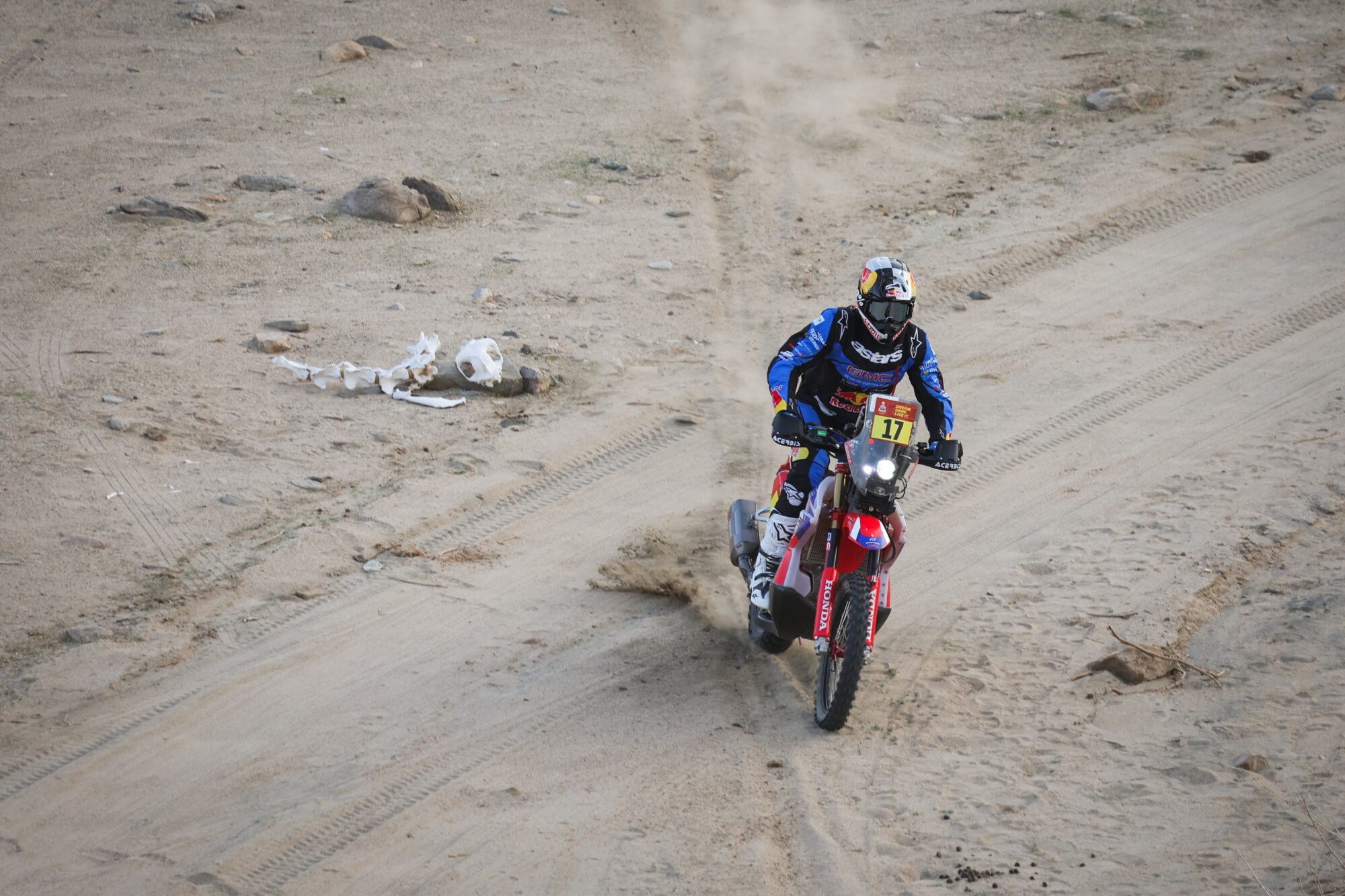 Dakar 2026: Polacy dzielnie walczą w piaskach Arabii Saudyjskiej