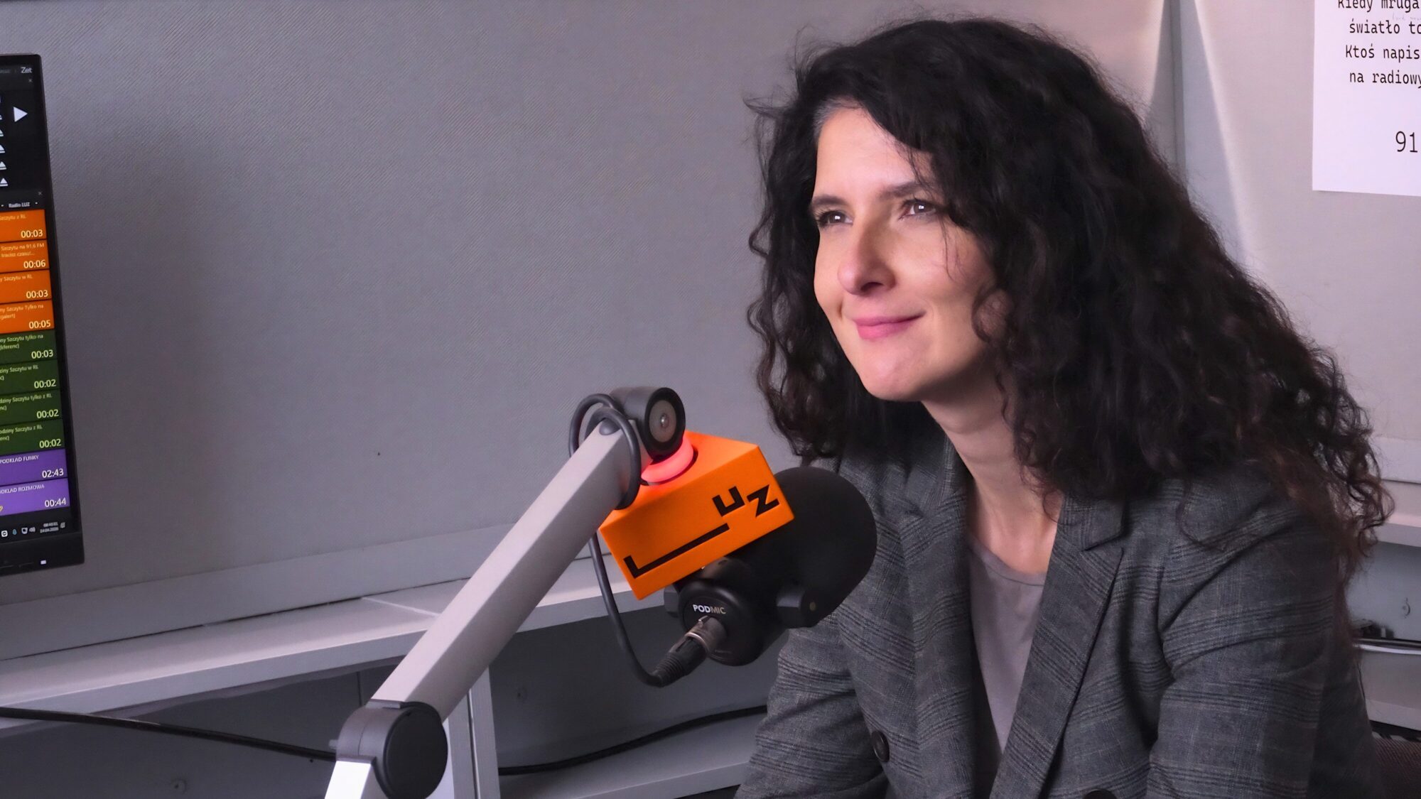 Wywiadówka: wojewoda Anna Żabska w Radiu LUZ | „akademik” przy Stadionie Olimpijskim, mieszkania dla młodych, profilaktyka