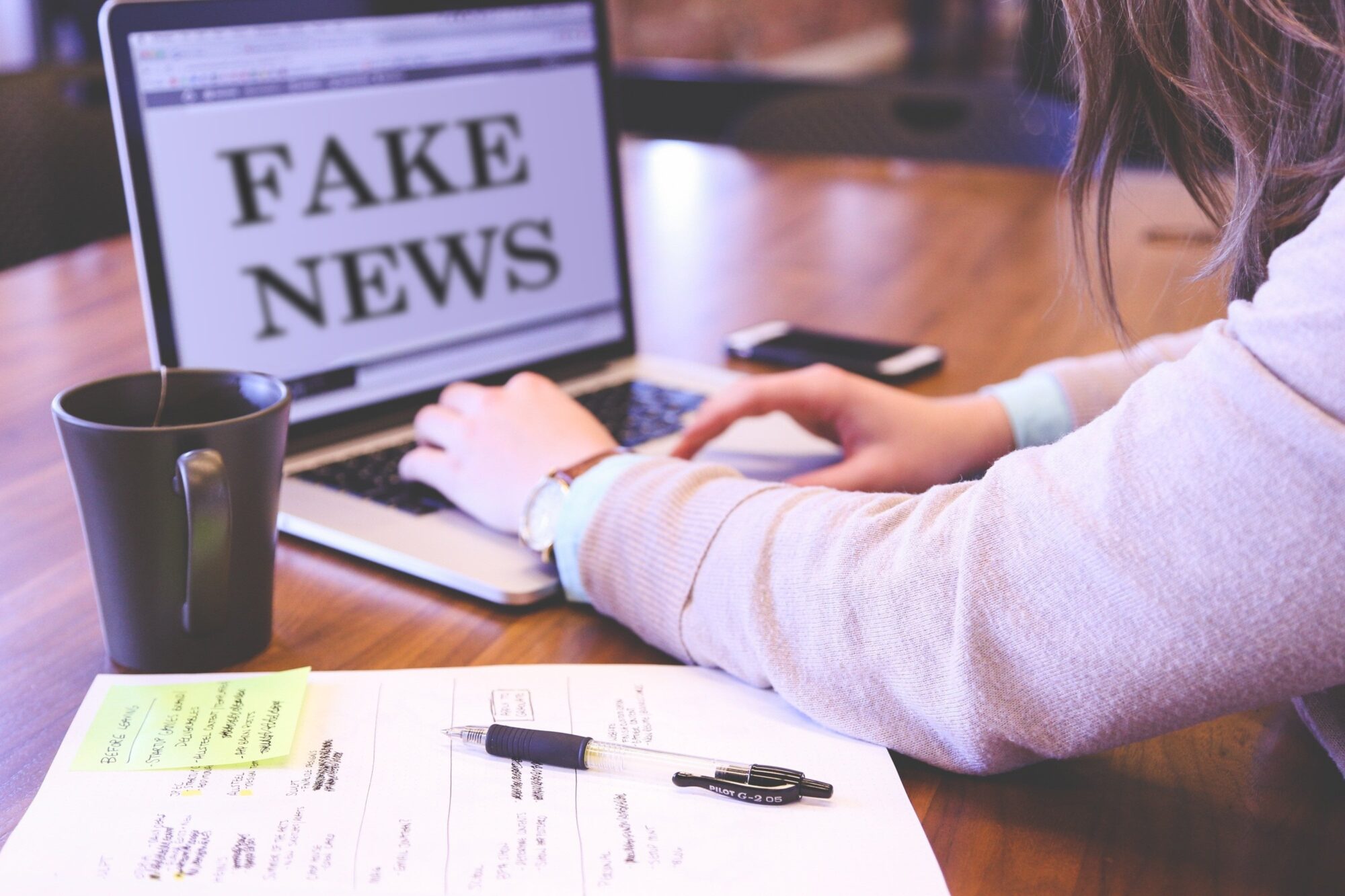 Jak przeżyć wśród dzisiejszych mediów – słowo o dezinformacji